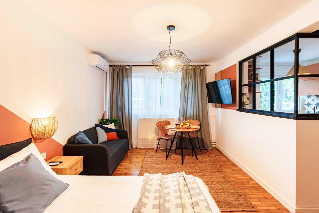 Central Modern Flat Near Metro & Park Leilighet Bucureşti Eksteriør bilde